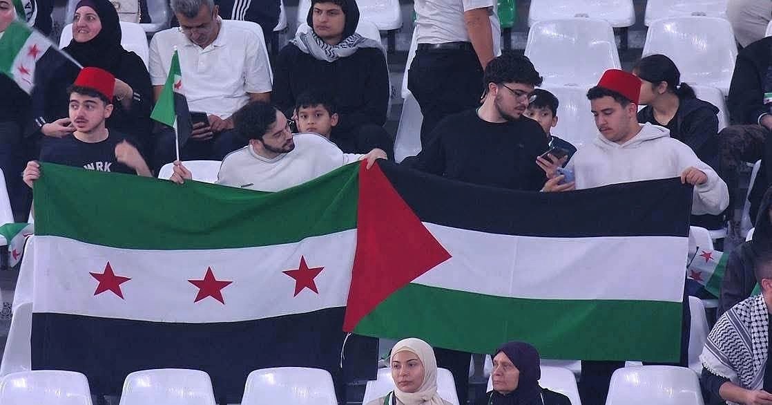 المنتخب الفلسطيني يتأهل إلى ربع نهائي بطولة كأس العرب بعد تعادله السلبي مع سوريا