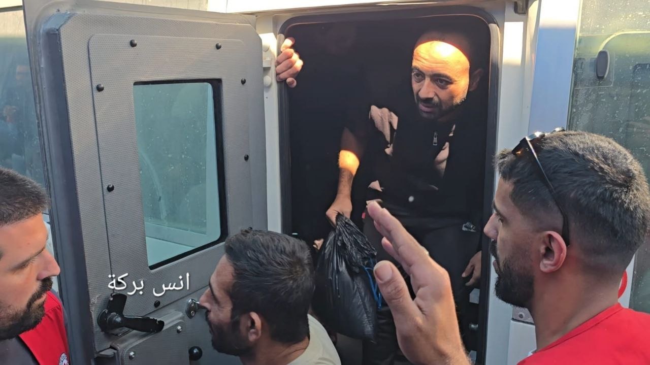 الاحتلال يفرج عن 3 أسرى من قطاع غزة