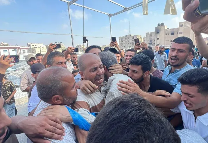 الاحتلال يفرج عن 37 أسيرا من قطاع غزة