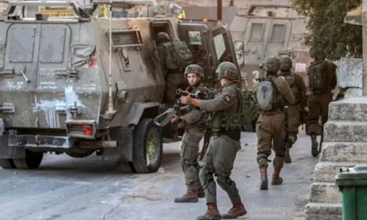 طولكرم: الاحتلال يجبر مواطنين على إخلاء منازلهم في محيط مخيم نور شمس