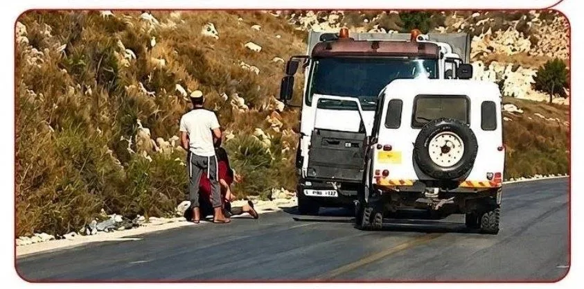 مستوطن يختطف شابين شمال نابلس