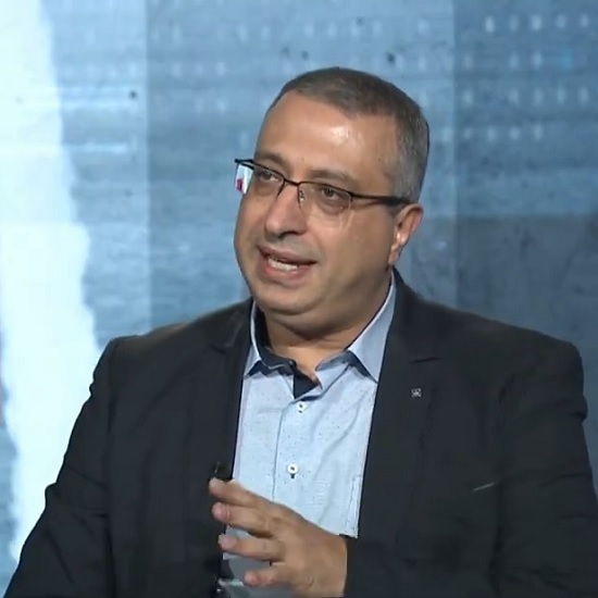 صورة الكاتب