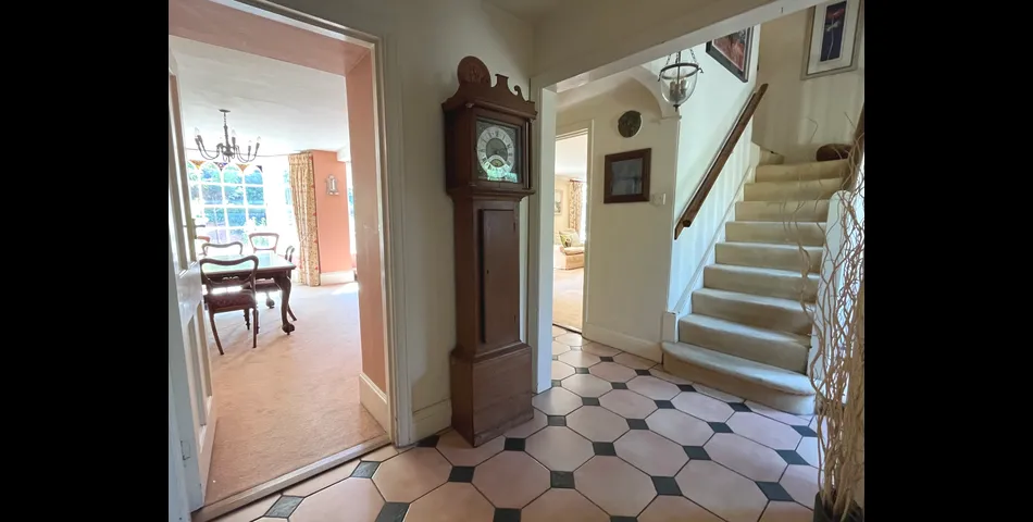 PERIOD RESDIENCE FOR IMPROVEMENT