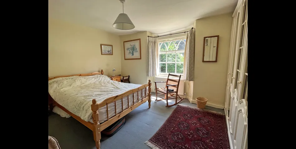 PERIOD RESDIENCE FOR IMPROVEMENT