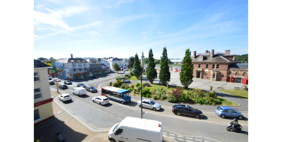 MIXED RESIDENTIAL AND COMMERCIAL INVESTMENT PROPERTY