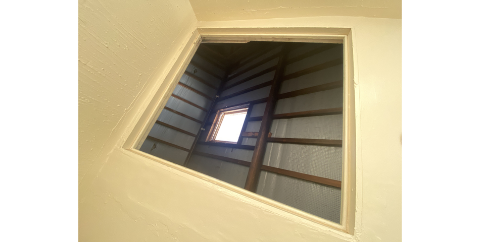 HOUSE FOR REFURBISHMENT WITH PLANNING