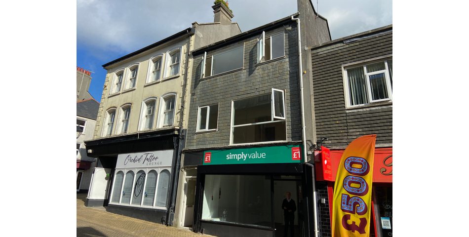 VACANT MIXED USE PROPERTY