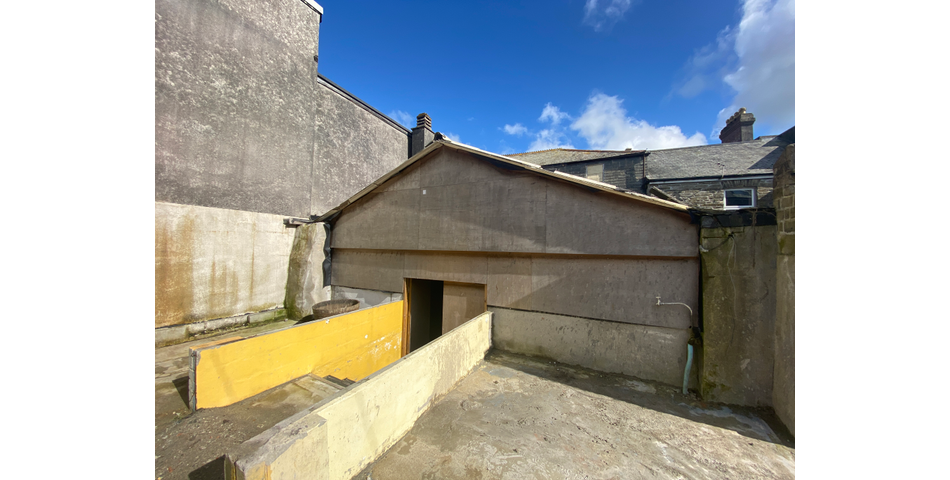 MIXED USE INVESTMENT DEVELOPMENT OPPORTUNITY