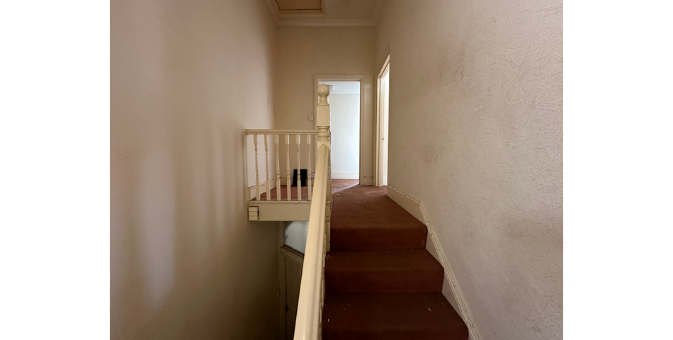 MIXED RESDIENTIAL AND COMMERCIAL PROPERTY