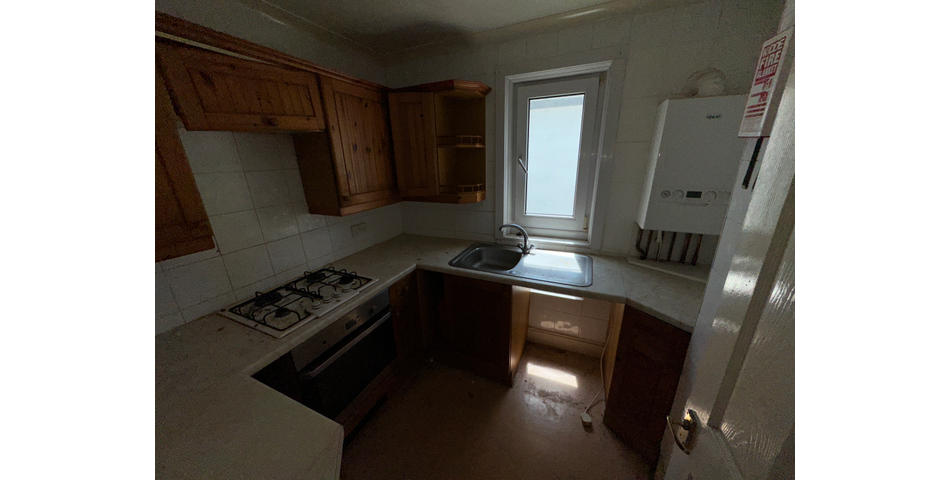 MIXED RESDIENTIAL AND COMMERCIAL PROPERTY