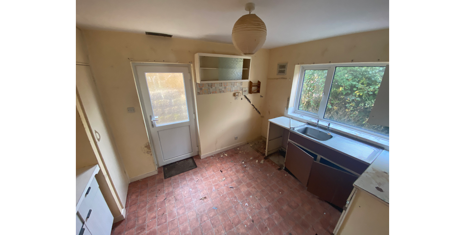 LINK-DETACHED HOUSE FOR REFURBISHMENT