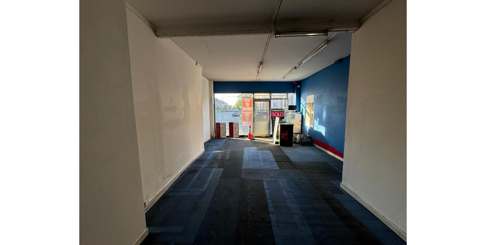 VACANT MIXED RESIDENTIAL & COMMERCIAL PROPERTY