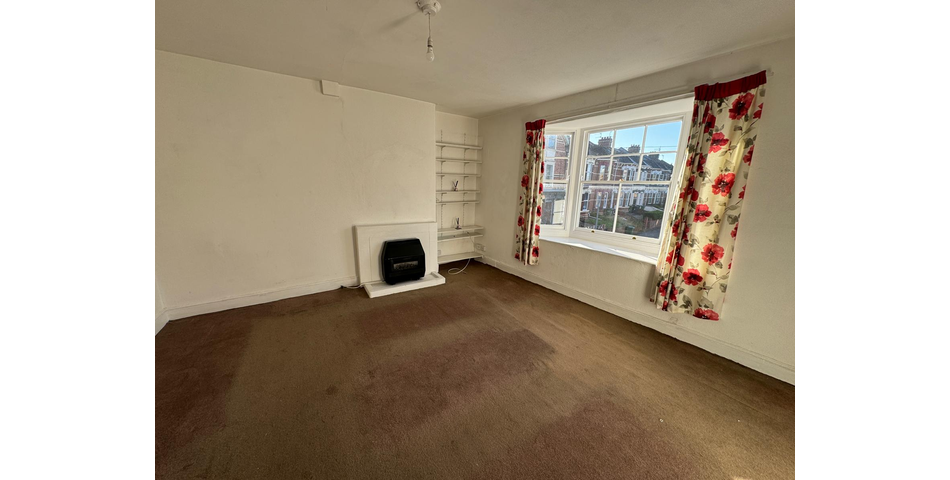 VACANT MIXED RESIDENTIAL & COMMERCIAL PROPERTY