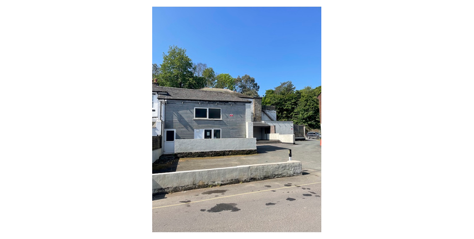 DETACHED PROPERTY WITH HUGE POTENTIAL