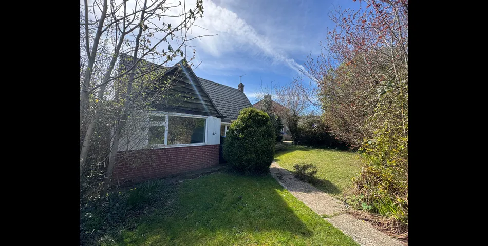 CHALET BUNGALOW FOR IMPROVEMENT