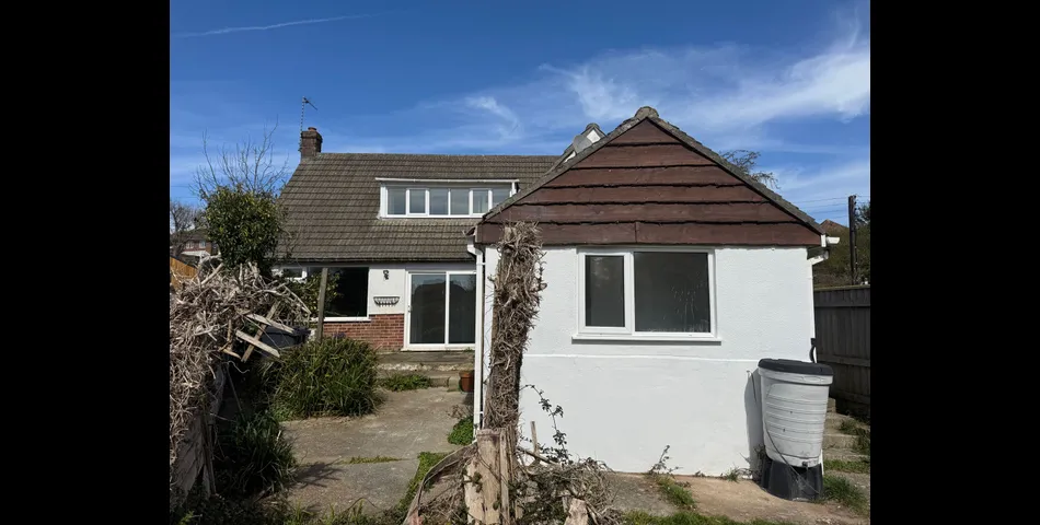 CHALET BUNGALOW FOR IMPROVEMENT