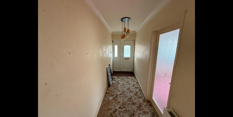 BUNGALOW FOR REFURBISHMENT 