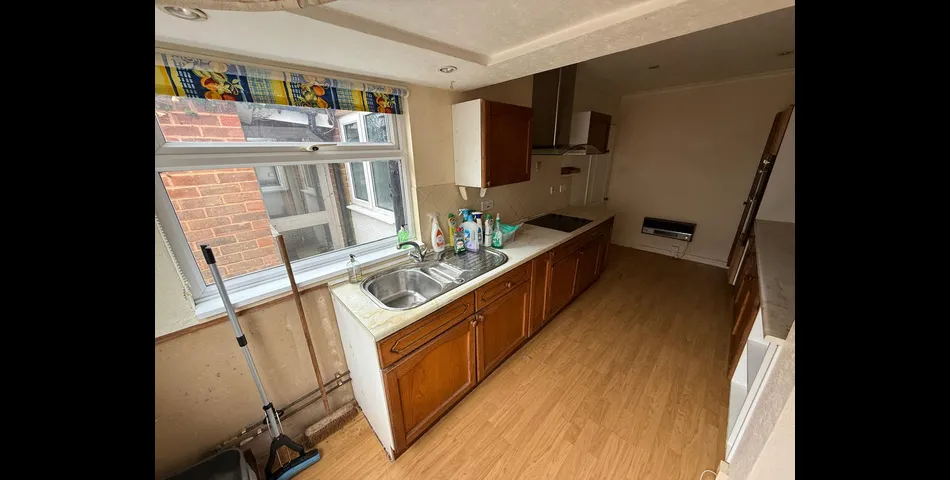 BUNGALOW FOR REFURBISHMENT 