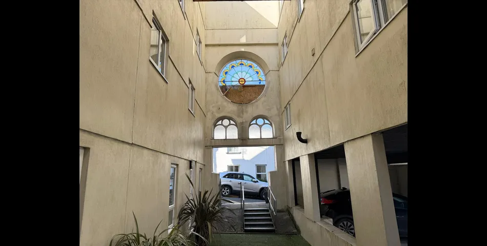 FLAT FOR INVESTMENT