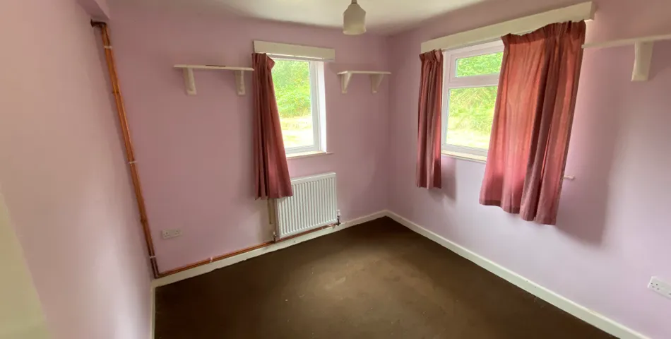 BUNGALOW FOR REFURBISHMENT 