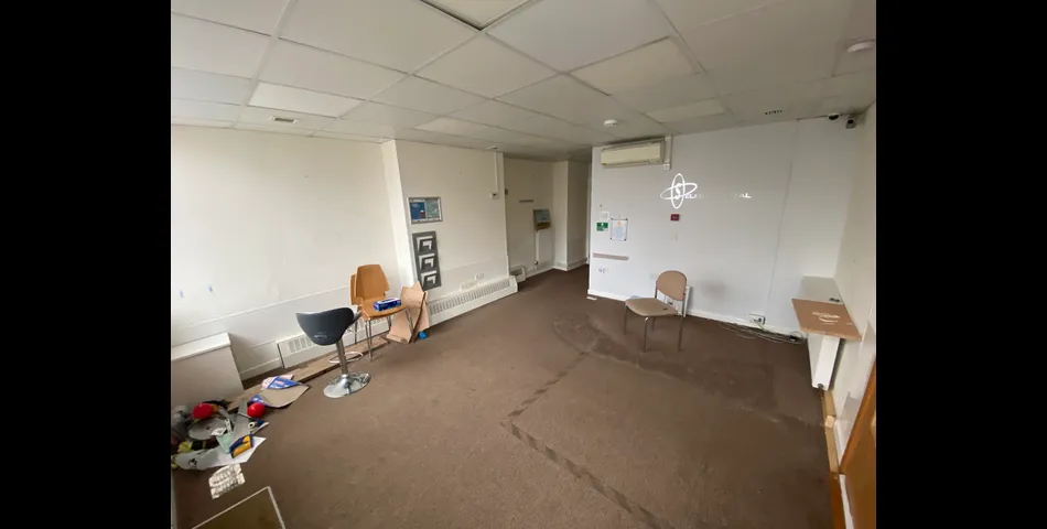 TERRACED PROPERTY WITH POTENTIAL