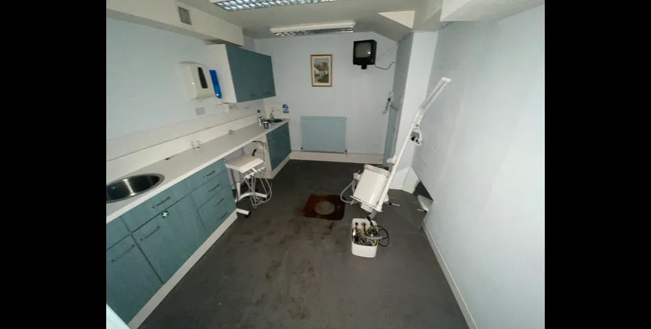 TERRACED PROPERTY WITH POTENTIAL