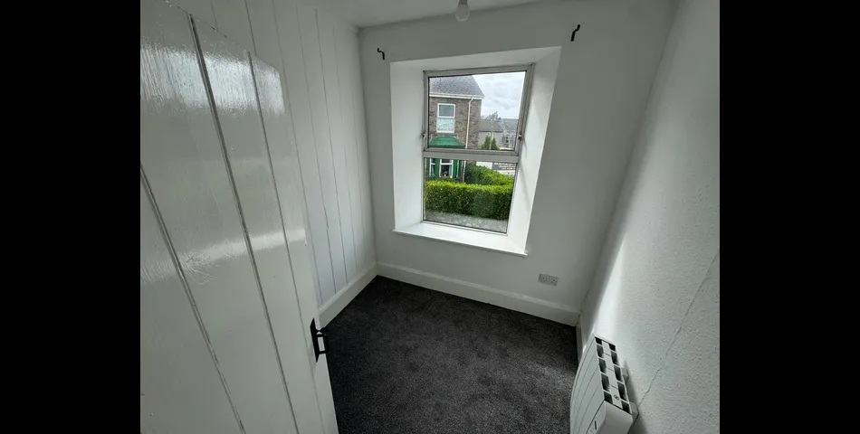 DETACHED HOUSE FOR IMPROVEMENT
