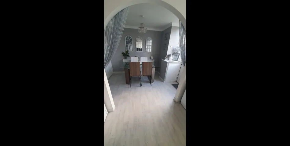 RESIDENTIAL INVESTMENT HOUSE