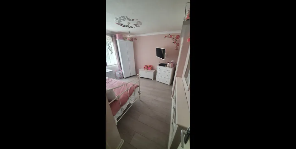 RESIDENTIAL INVESTMENT HOUSE