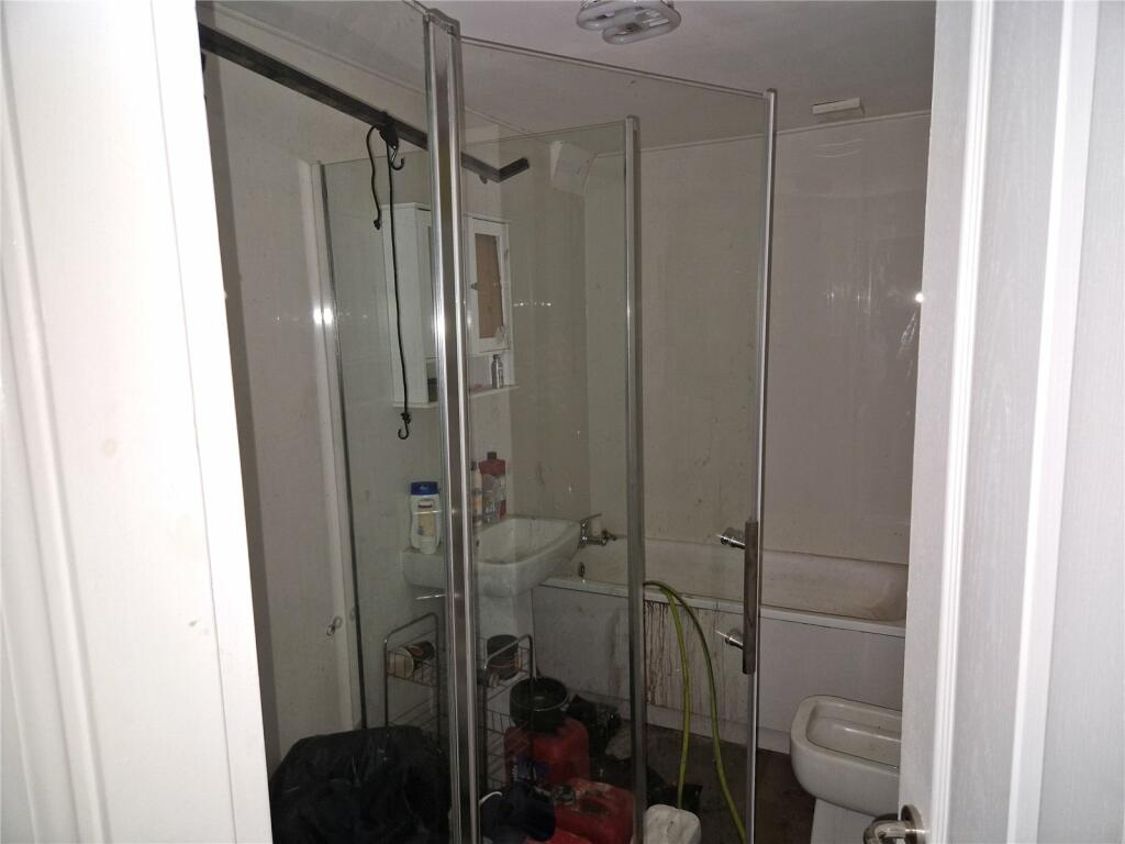 3 bed Town House