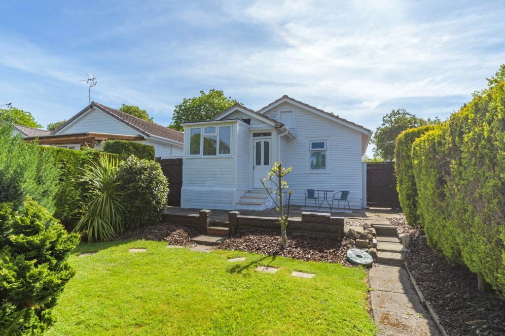 3 bed Detached Bungalow