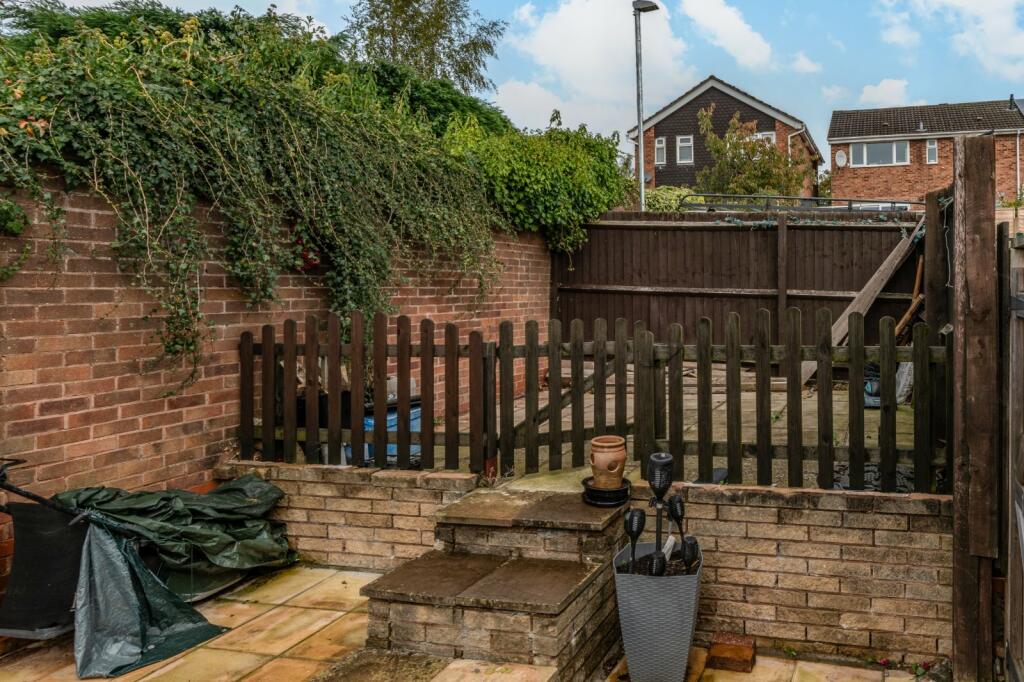 3 bed Semi-Detached