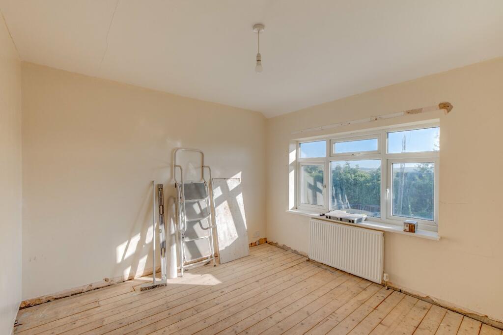 3 bed Semi-Detached