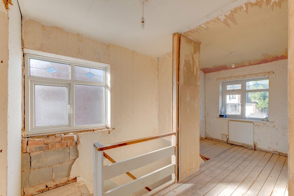 3 bed Semi-Detached