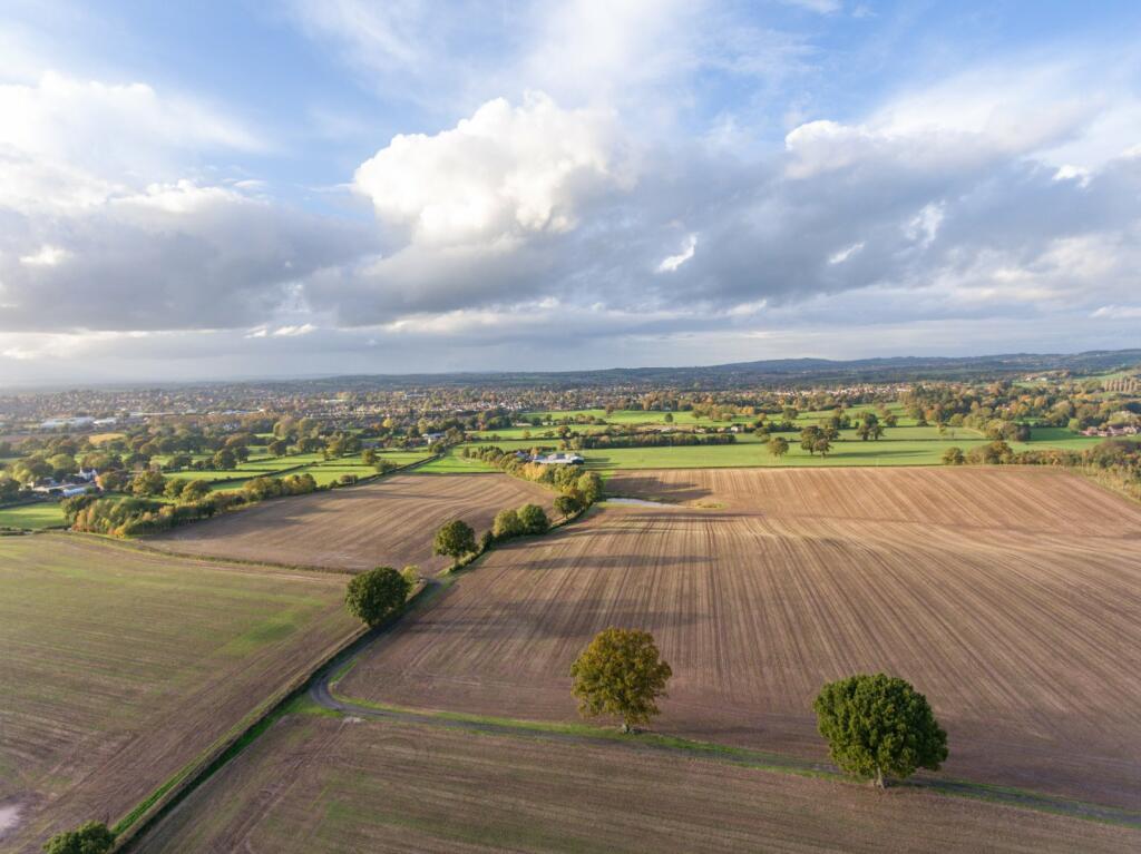 3 bed Detached