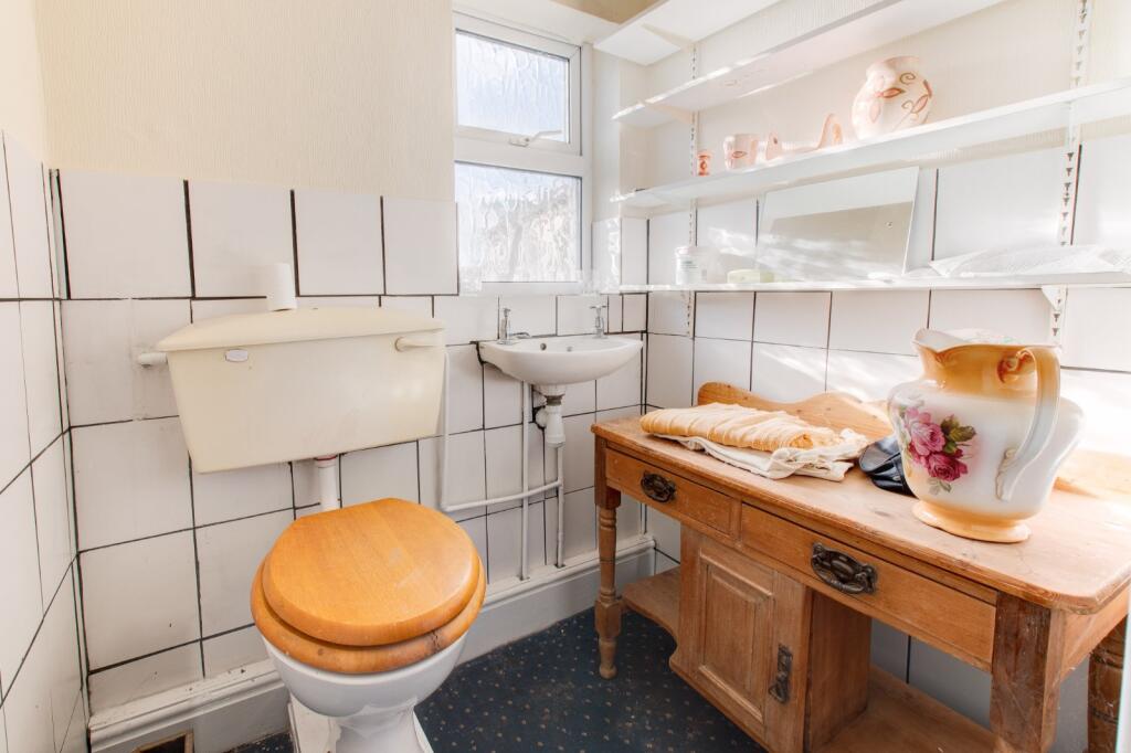 2 bed Terraced