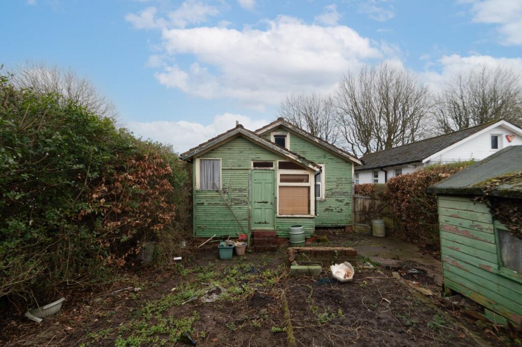 3 bed Detached Bungalow