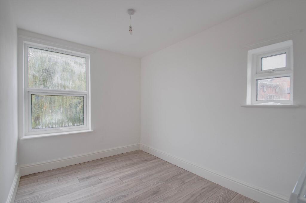 1 bed Apartment