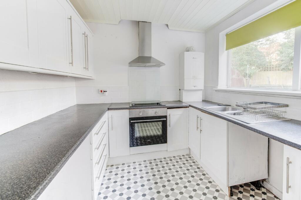 2 bed Ground Maisonette