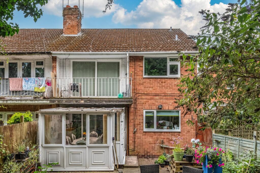 2 bed Ground Maisonette