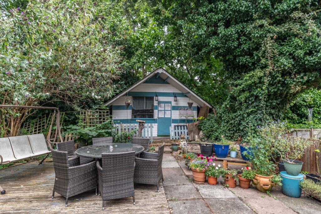 2 bed Ground Maisonette