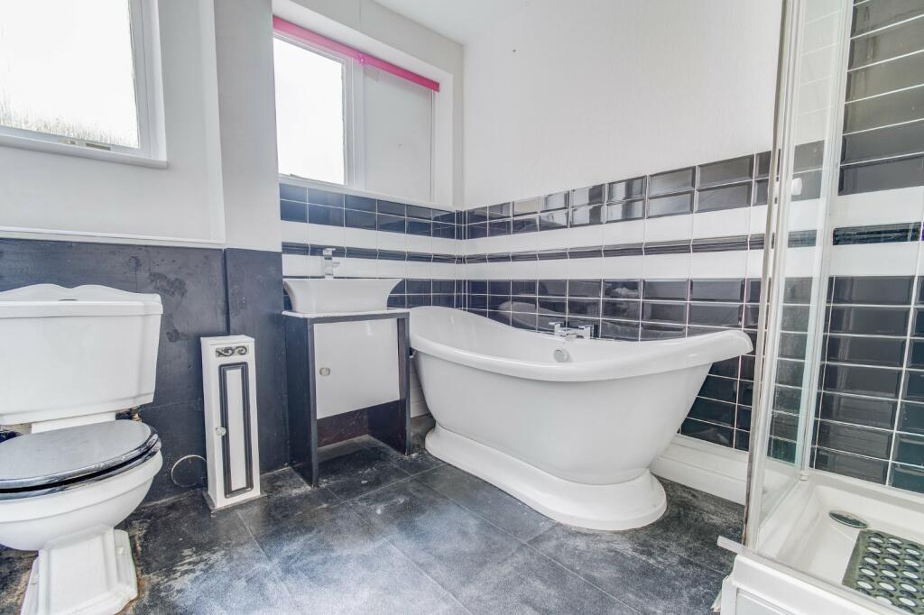 2 bed Ground Maisonette