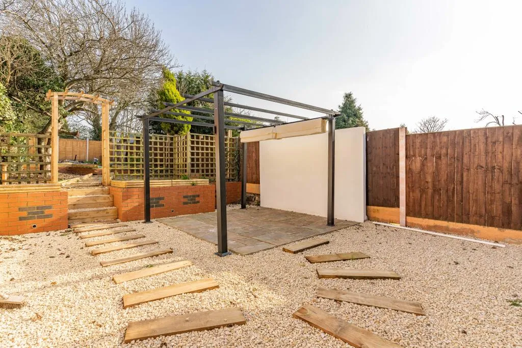 3 bed Semi-Detached