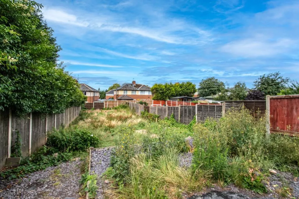 3 bed Semi-Detached