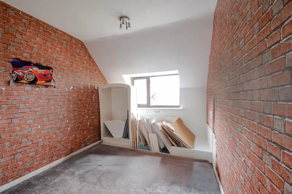 3 bed Semi-Detached