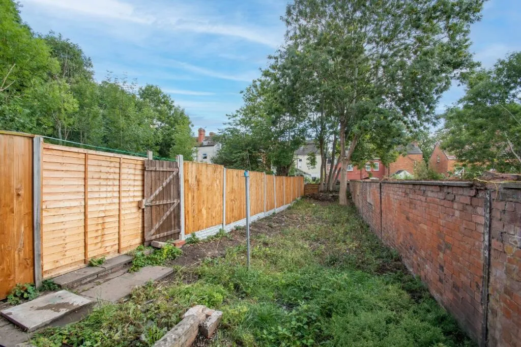 3 bed Terraced
