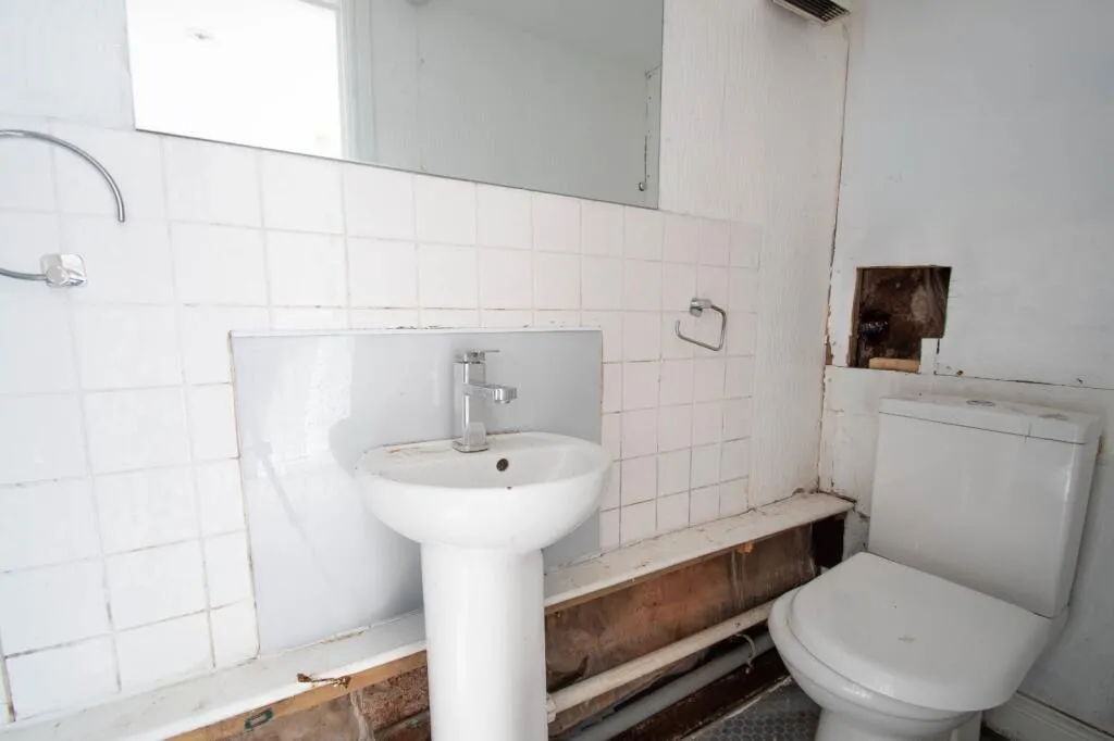 3 bed Terraced