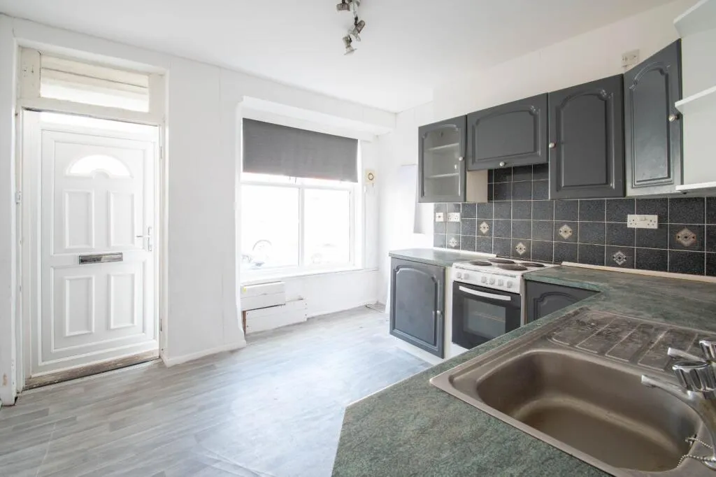 3 bed Terraced