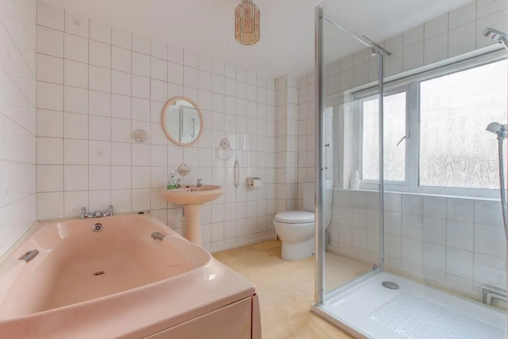 3 bed Terraced