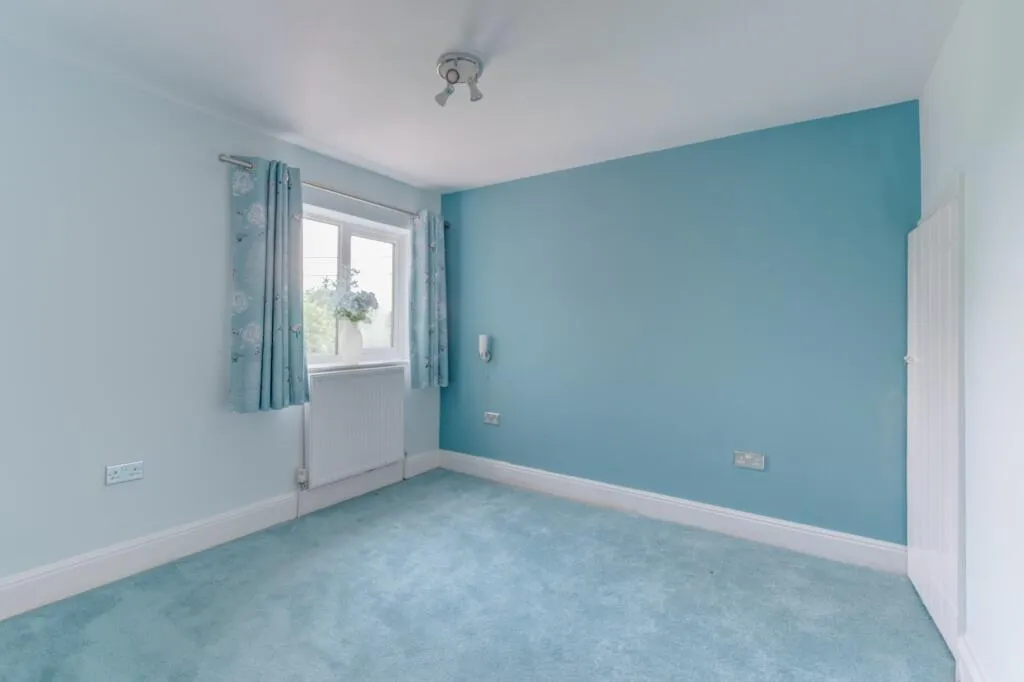3 bed Terraced